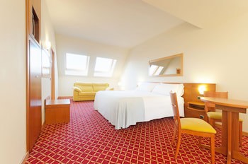 Hotel Leon Camino Affiliated By Melia