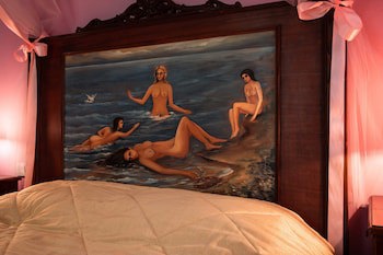 Ilion Hotel Suites