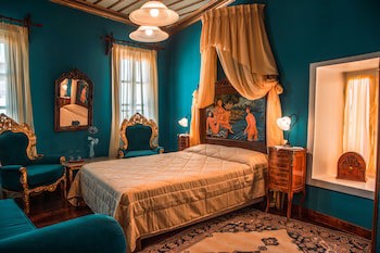 Ilion Hotel Suites