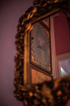 Ilion Hotel Suites
