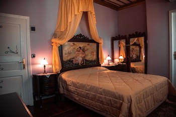 Ilion Hotel Suites
