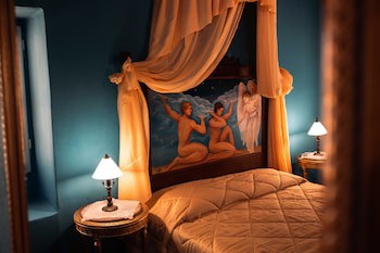 Ilion Hotel Suites