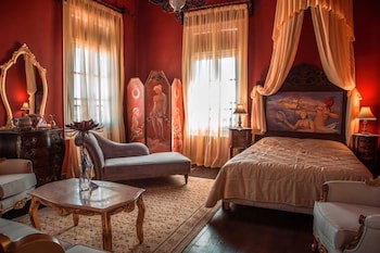 Ilion Hotel Suites