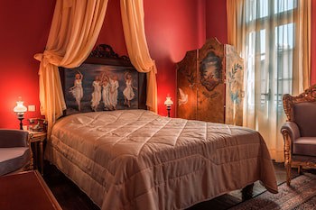Ilion Hotel Suites