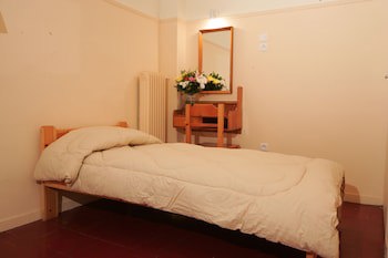 Alma Hotel