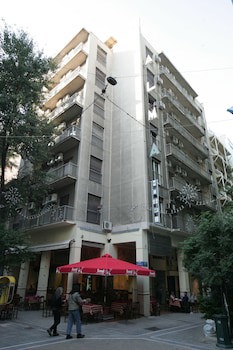 Alma Hotel