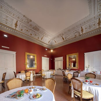 Napolitamo Hotel Principe fotoğrafı