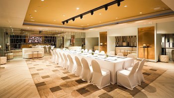 Intercontinental Marine Drive Mumbai, An Ihg Hotel
