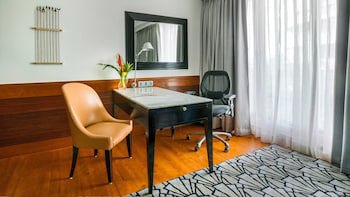 Intercontinental Marine Drive Mumbai, An Ihg Hotel