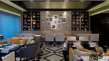 Intercontinental Marine Drive Mumbai, An Ihg Hotel