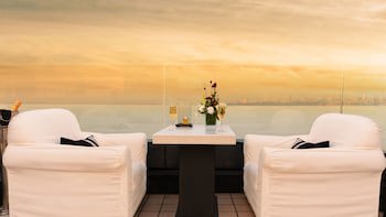Intercontinental Marine Drive Mumbai, An Ihg Hotel