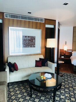 Intercontinental Marine Drive Mumbai, An Ihg Hotel