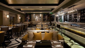 Intercontinental Marine Drive Mumbai, An Ihg Hotel