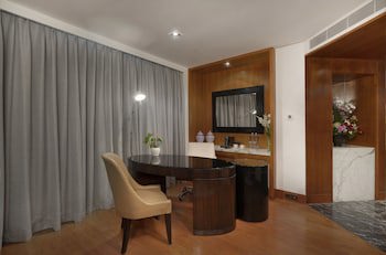 Intercontinental Marine Drive Mumbai, An Ihg Hotel