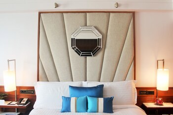 Intercontinental Marine Drive Mumbai, An Ihg Hotel