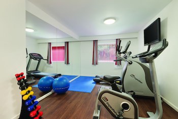 Ramada By Wyndham Wakefield