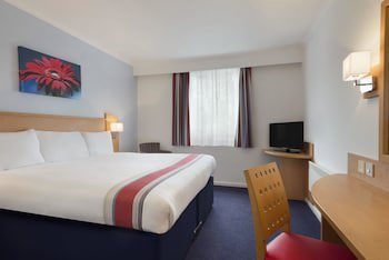 Ramada By Wyndham Wakefield