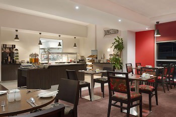 Ramada By Wyndham Wakefield