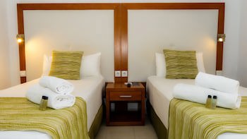 Apartamentos Hesperia Bristol Playa