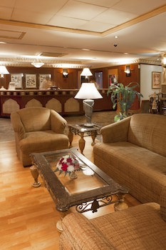 Landmark Plaza Hotel galeri fotoğrafı