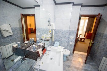Bucharest Comfort Suites