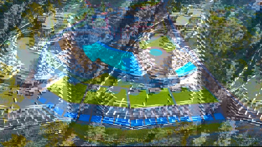 Alia Palace Hotel - Adults Only