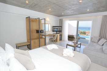 Alia Palace Hotel - Adults Only fotoğrafı