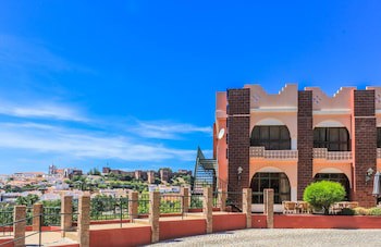 Hotel Colina Dos Mouros