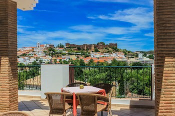 Hotel Colina Dos Mouros
