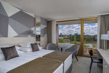 Ensana Grand Margaret Island
