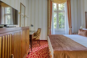 Ensana Grand Margaret Island