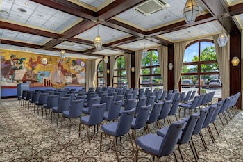 Ensana Grand Margaret Island