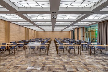 Ensana Grand Margaret Island