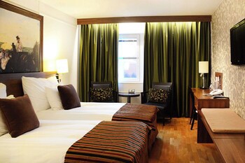 Clarion Hotel Winn