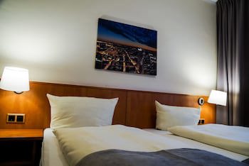Hotel Niederraeder Hof fotoğrafı