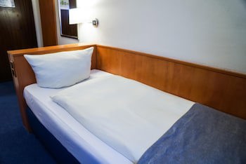 Hotel Niederraeder Hof fotoğrafı