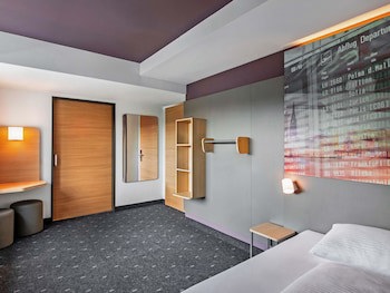 B&B HOTEL Hamburg-Airport galeri fotoğrafı