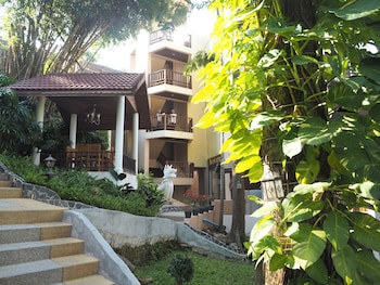 Club Bamboo Boutique Patong Beach Resort
