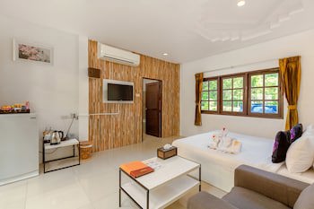Club Bamboo Boutique Patong Beach Resort