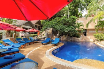 Club Bamboo Boutique Patong Beach Resort