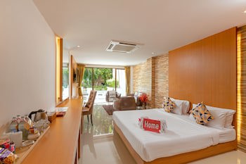 Club Bamboo Boutique Patong Beach Resort