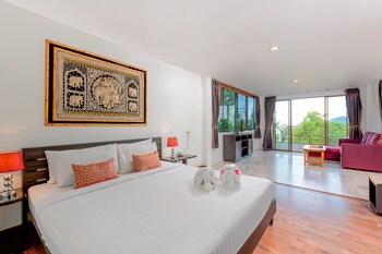 Club Bamboo Boutique Patong Beach Resort