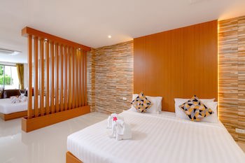 Club Bamboo Boutique Patong Beach Resort