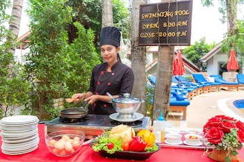 Club Bamboo Boutique Patong Beach Resort