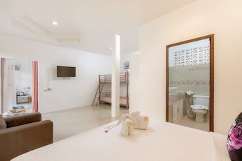 Club Bamboo Boutique Patong Beach Resort