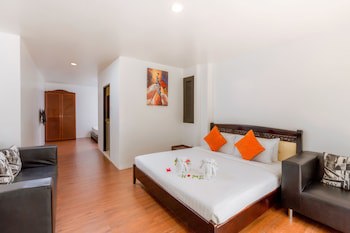 Club Bamboo Boutique Patong Beach Resort