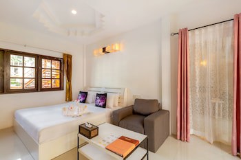 Club Bamboo Boutique Patong Beach Resort