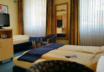 City Partner Hotel Strauss galeri fotoğrafı
