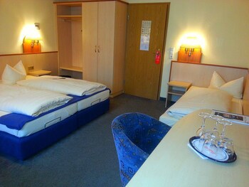 City Partner Hotel Strauss galeri fotoğrafı