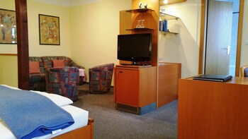 City Partner Hotel Strauss galeri fotoğrafı